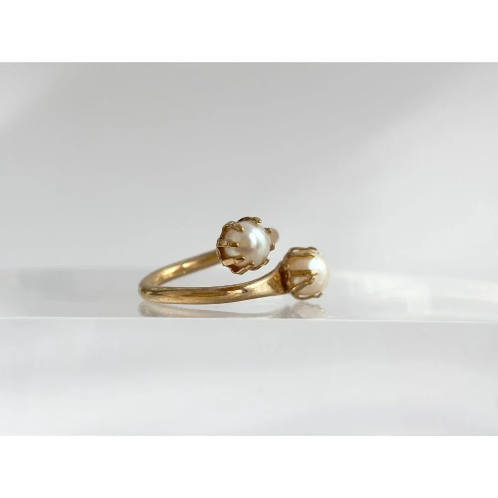 Faux Pearl Wrap Adjustable Gold Toned Costume Jewelry Vintage Ring - sz 4.25 - Picture 4 of 16